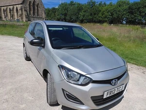 Hyundai i20 3 door 2012 excellent condition - Picture 1 of 10