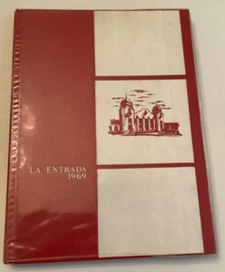 1969 Chowchilla Union High School Yearbook, California - LA ENTRADA - VERY GOOD - Bild 1 von 1