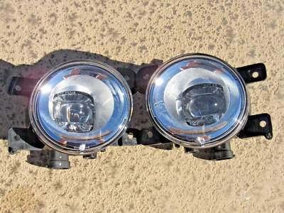 Conjuntos de luces antiniebla LED 19-24 Infiniti Q50 izquierda y derecha ambos lados probados OEM Foto 1 de 4