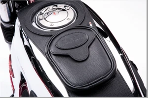 COPRI SERBATOIO CON BORSELLO MOTO GUZZI V7 II - MOTO GUZZI V7 SPECIAL E V7 RACER - Imagen 1 de 2