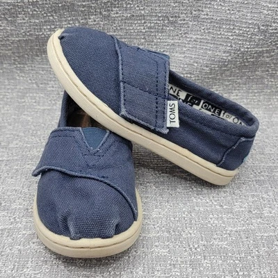 Zapatos TOMS Alpargata Clásicos Niños Sin Cordones/Gancho y Lazo Azul Marino Talla 7 Usados en Excelente Condición Foto 1 de 4
