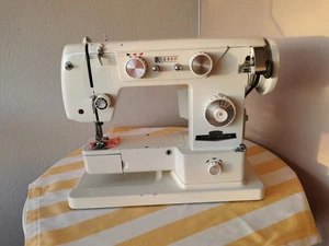 Victoria 508L Freiarm Zickzack Nähmaschine Vintage 1967 + Koffer + Anleitung - Bild 1 von 10