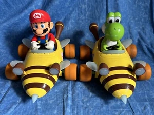 Carrera RC Mariokart Mario & Yoshi Bumble V 2.4GHz Set 2 Working No Remote - Picture 1 of 8