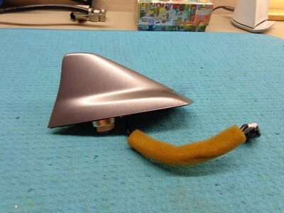 ANTENA RADIO SATÉLITE GPS ACURA RL 05 06 LAKESHORE PLATEADA NH686M Foto 1 de 4