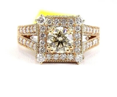 Anillo solitario cuadrado de diamantes amarillos redondos naturales de oro rosa de 14 k de 2,52 quilates Foto 1 de 4