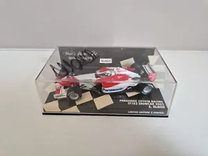 Minichamps 1/43 Toyota TF102 A. McNish - Showcar 2002 - SIGNED! - 400020075 - Picture 1 of 8