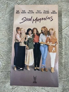 🔥 Steel Magnolias VHS, 1990 Julia Roberts, Sally Field, Shirley MacLaine SEALED - Picture 1 of 3