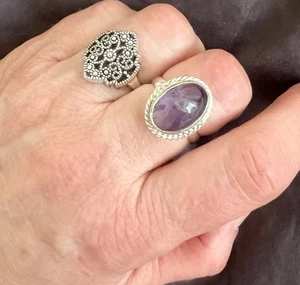 Lot Two Vtg SILVER RINGs Violet Purple Crystal ThirdEye Chakra Sizes 7 & 6.5 - Picture 1 of 6