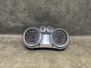 Audi A2 8Z 1.6 Tacho Tachometer Kombiinstrument 8Z0920931G #32980 - Bild 1 von 6