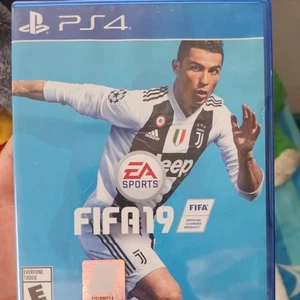 FIFA 19 - Sony PlayStation 4 - Picture 1 of 3