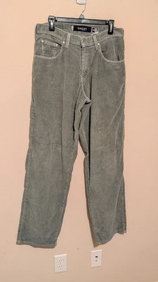 CALÇA VINTAGE Y2K LEVIS SILVERTAB CINZA FOLGADA VERDE VELUDO SKATISTA PERNA LARGA 31 X 34 - Imagem 1 de 4