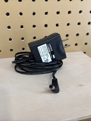 Genuine Linksys Power Adapter AD 5/2C 5V 2A Supply Charger - Image 1 of 2
