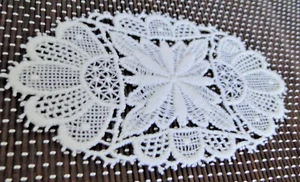 Piccolo Centrino Ovale Antico Pizzo Cotone Bianco Sotto Piccoli Oggetti N° 23 - Picture 1 of 3