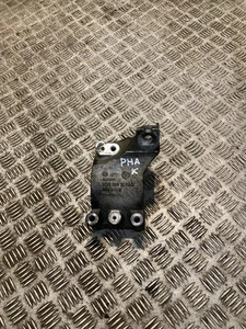 VW PHAETON 3D Left Side Engine Mount Bracket 3d0199307ad 5.0 Diesel - Picture 1 of 4