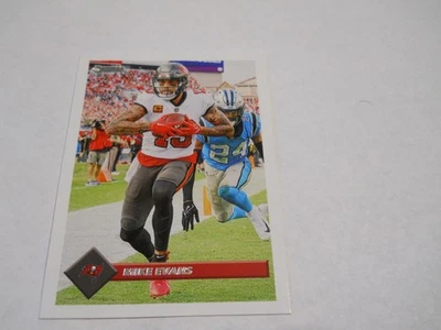 MIKE EVANS RETRO '93 INSERT TAMPA BAY BUCCANEERS 2023 DONRUSS - Image 1 of 2
