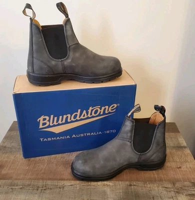 Blundstone 587 унисекс классический Chelsea загрузки 7,5 М / 9,5 Вт ~ деревенский черный (открытая коробка) - Изображение 1 из 4