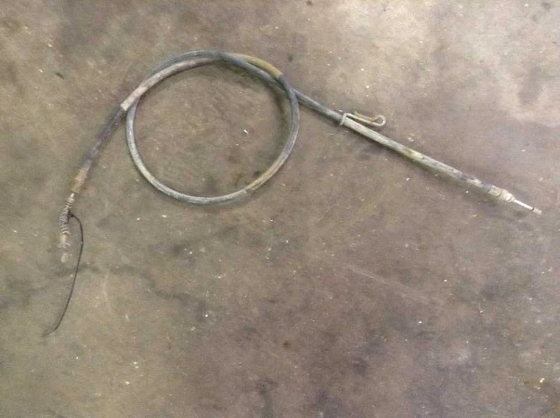 Cable freno emergencia eje trasero izquierdo | Se adapta a 00 01 02 03 04 05 Ford Excursion Foto 1 de 4