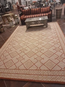 Pattern rug 350 x 245cms - Picture 1 of 1