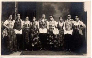 Photo Yugoslavia Subotica Szabadka Folklore Group Hotel Lloyd 1934 - Picture 1 of 2