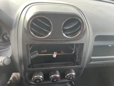 Jeep Patriot 2014 bisel de tablero 611958 Foto 1 de 4