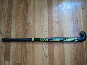 Leicht gebrauchte STX HALLION 100 SERIE 35" Holz Feld Hockeyschläger - Bild 1 von 6