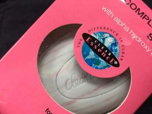 CLEAR ESSENCE COMPLEXION SOAP WITH ALPHA HYDROXY ACID 5 OZ SAFE N EFFECTIVE - Picture 1 of 4