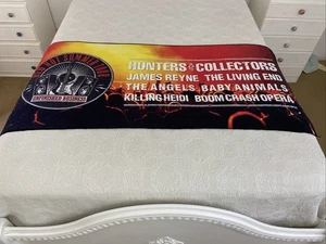2022 Red Hot Summer Tour Towel w Unfinished Business Pattern Music Band Festival - Picture 1 of 12