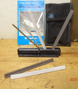 SPYDERCO TRIANGLE SHARPENING SHARPENER  KIT W/ CASE & MANUAL FOR KNIVES - Picture 1 of 4