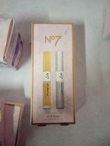 No7 Limited Edition Eye Duo Box beschädigt - Bild 1 von 1