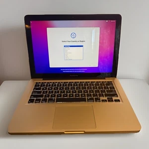 Apple MacBook Pro 13” | 2.5 GHz Intel i5 | 10 GB RAM | 480 GB SSD | 7400 - Afbeelding 1 van 7