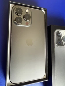 Apple iPhone 13 Pro 128GB Graphit, Batteriezustand 84%, opt. Zustand Neuwertig!! - Bild 1 von 13