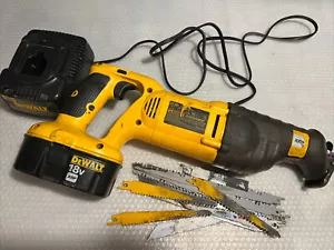 🔥DeWalt 18v Cordless Tools DC385RecipSaw DC9095Batt,DW9116,blades,case,FRSh🇺🇸 - Picture 1 of 3