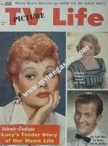 LUCILLE BALL - TV LIFE MAGAZINE -  MARCH 1958 - W/ ROSEMARY CLOONEY & PAT BOONE - Picture 1 of 1