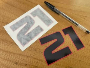 Troy Bayliss número de carrera 21 - (par pequeño) VENDEDOR DEL REINO UNIDO - Imagen 1 de 1