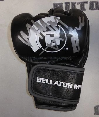Melvin Manhoef Signed Bellator MMA Glove PSA/DNA COA K-1 Dream Glory Autograph - Image 1 of 4