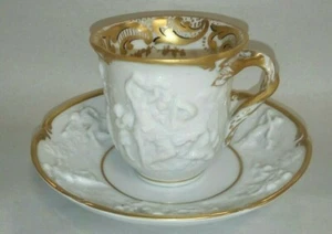 Fine Hand Painted, Gilded Antique Capodimonte Demitasse Cup & Saucer ~ 1771-1834 - Picture 1 of 9