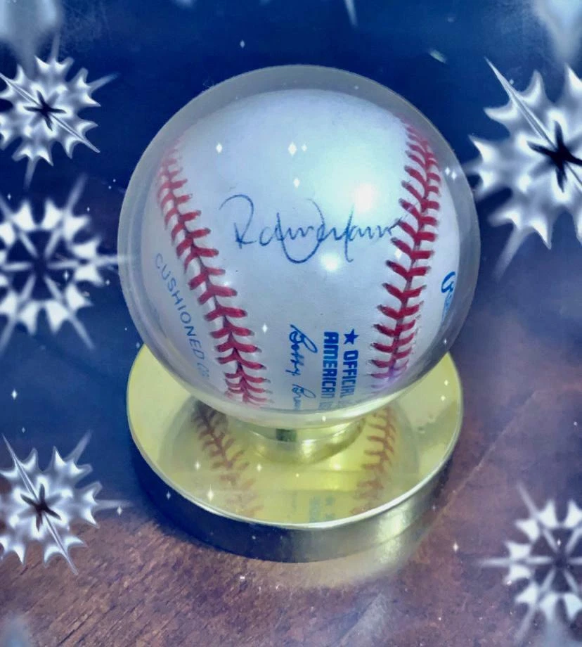 Roberto Alomar Autographed Official Major League Baseball in Ball Qube - Image 1 of 2