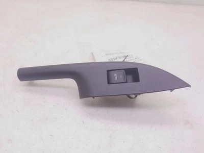 Interruptor de ventana de puerta trasera del lado del pasajero Lexus CT200H 2011 Foto 1 de 4