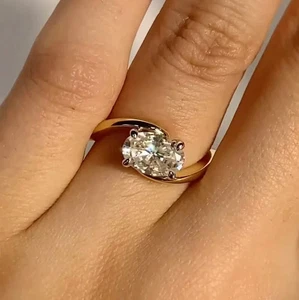 2.36 Ct Oval Simulated 14k Yellow Gold Plated Bypass Solitary Band Ring - Picture 1 of 5