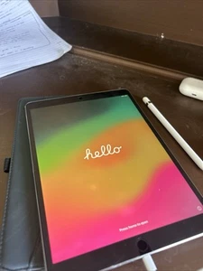 iPad Pro 10.5 256gb - Picture 1 of 12