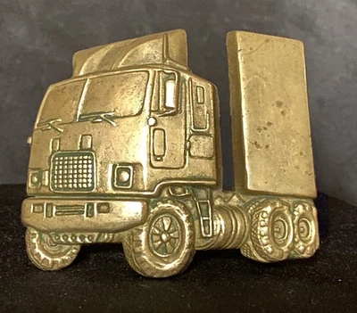 VINTAGE BARON Solid Brass Belt Buckle   1978 #6004  Very Good - Image 1 of 2