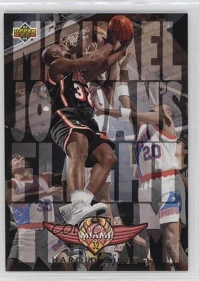 1993 Upper Deck International Spanish Michael Jordan's Flight Team Harold Miner - Image 1 of 2