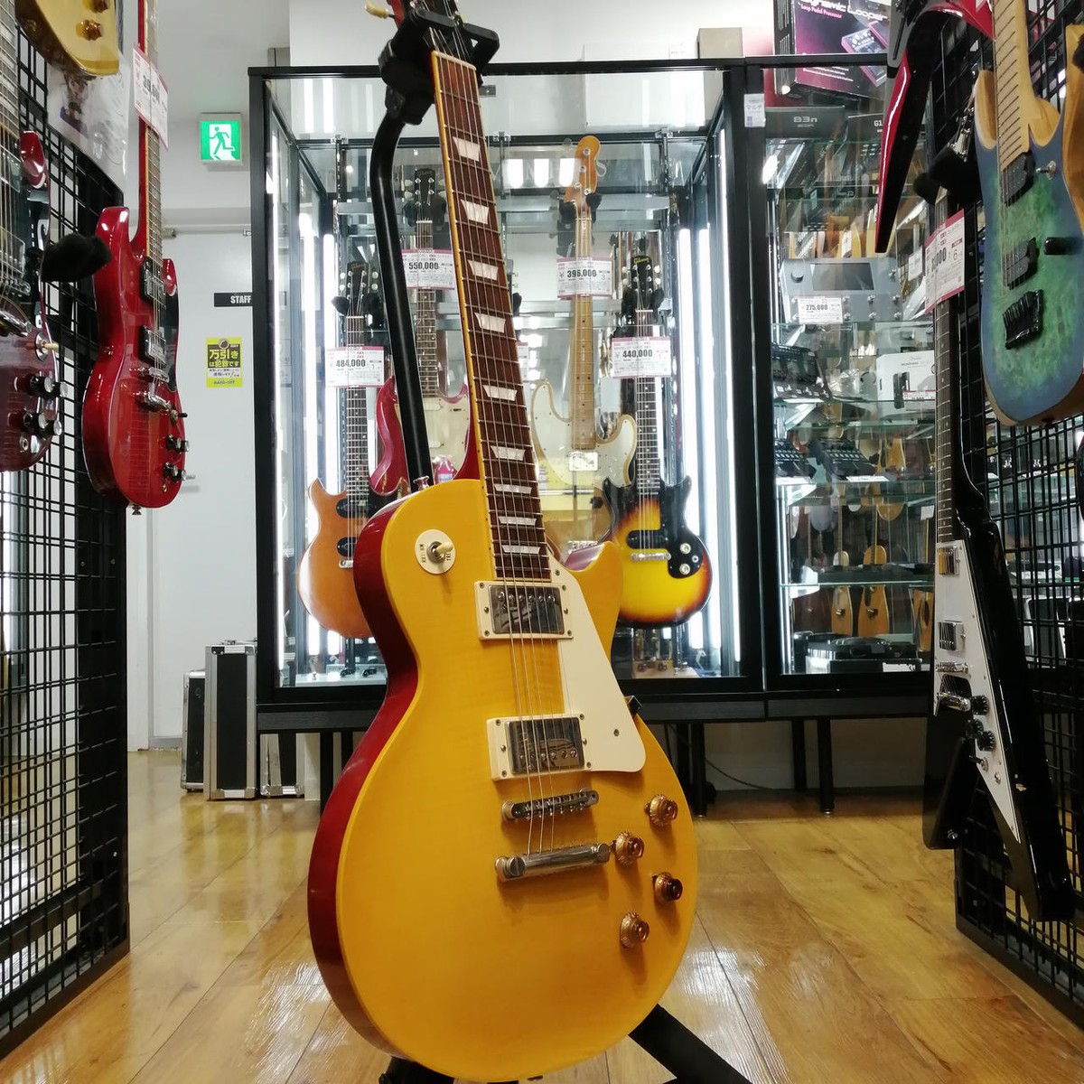Edwards Gold Electric Guitars for sale | eBay Edwards Gold Electric Guitars for sale | eBay