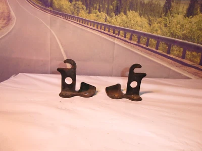 Par de soportes de fijación de asiento Honda CBX perno a la parte inferior 1981 1982 1050cc B2 Foto 1 de 4