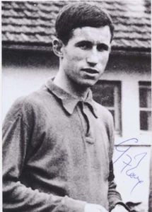 Guy Roux Original Signed Photo 10x15cm - Picture 1 of 1