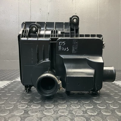 Conjunto de caixa de limpador de entrada de ar Toyota Prius Engine Bay 2004-2009 fabricante de equipamento original - Imagem 1 de 4