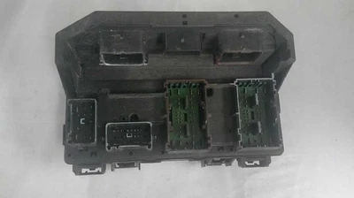 Caja de fusibles de módulo de alimentación totalmente integrada para 11 Jeep Liberty Nitro 04692331ae Foto 1 de 4