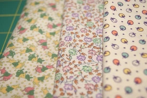 3 Aunt Grace Prewashed Fat Quarter Quilt Fabric Rothermel Marcus Bros A16 - Picture 1 of 1