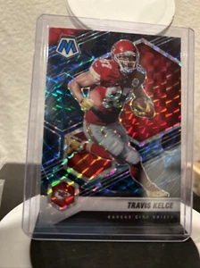 Travis Kelce Panini Mosaic 2021 Genesis & Yellow, Common & Silver Prizm - Lot 5 - Picture 1 of 8