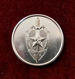 USSR desk medal Felix Derzhinsky with box. - Bild 1 von 8